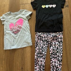 Nike Kids Tops & Legging Set - Black, Gray, and Pink Hearts